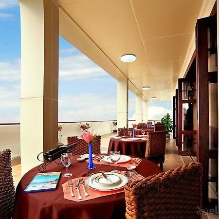 Haiyue Bay Holiday Hotel Sanya Exterior photo