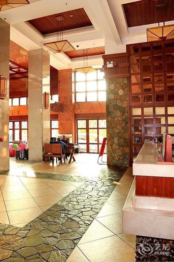 Haiyue Bay Holiday Hotel Sanya Exterior photo