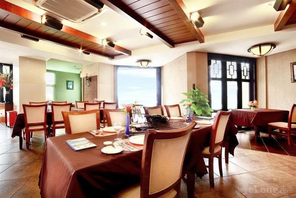 Haiyue Bay Holiday Hotel Sanya Exterior photo